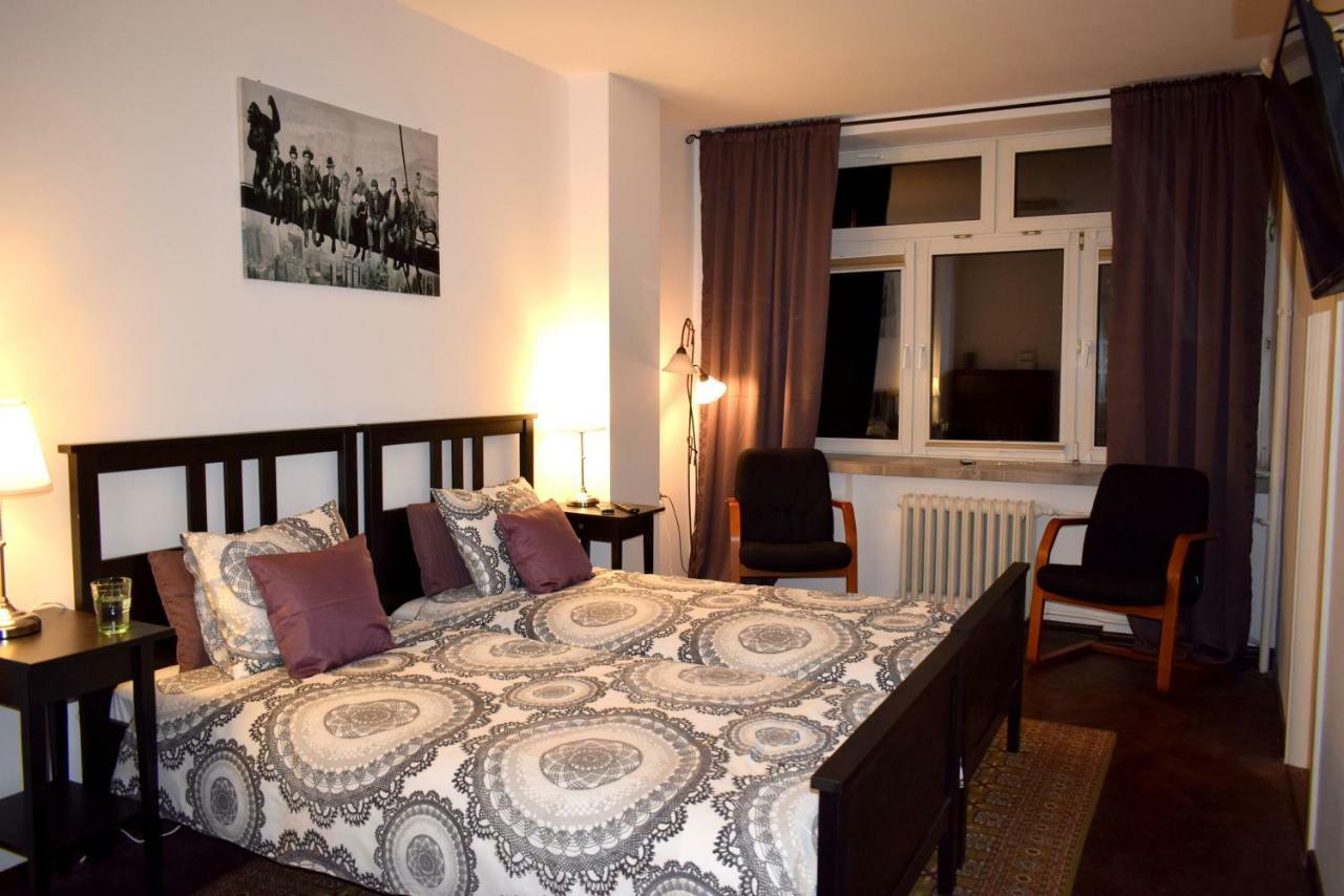 Fiesta Apartament Warsaw Luaran gambar